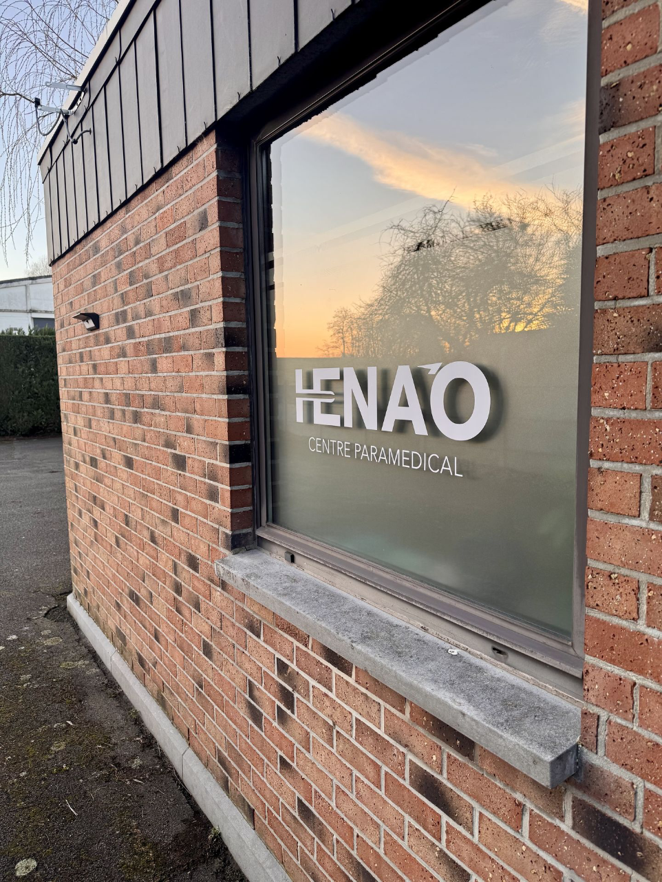 Cabinet Henao Nalinnes